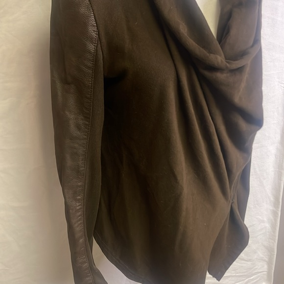 [BlankNYC] Brown faux leather jacket size M - Picture 4 of 12